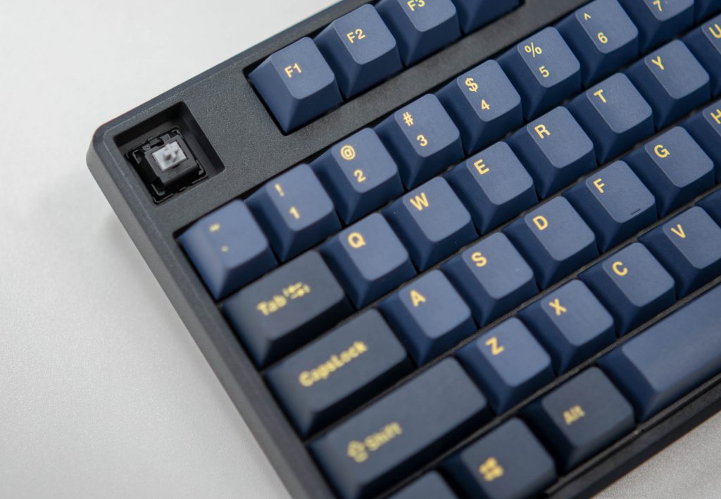 MISTEL X-VIII BT - Switch