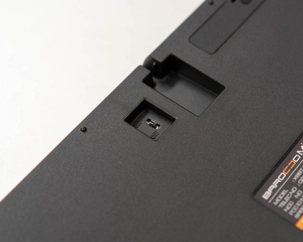 MISTEL X-VIII BT - On/Off and Channel